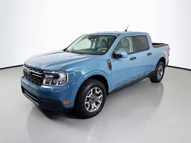 2022 Ford Maverick XLT AWD photo