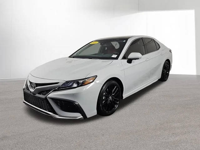 2022 Toyota Camry XSE FWD photo