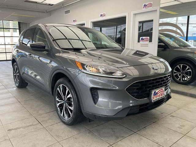 2022 Ford Escape SE AWD photo