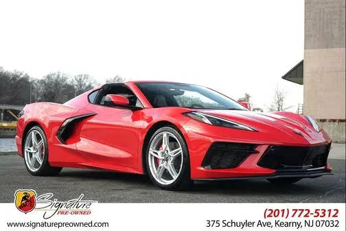 2022 Chevrolet Corvette 2LT RWD photo