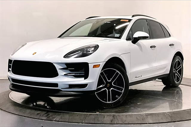 2021 Porsche Macan S AWD photo