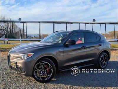 2022 Alfa Romeo Stelvio Veloce AWD photo