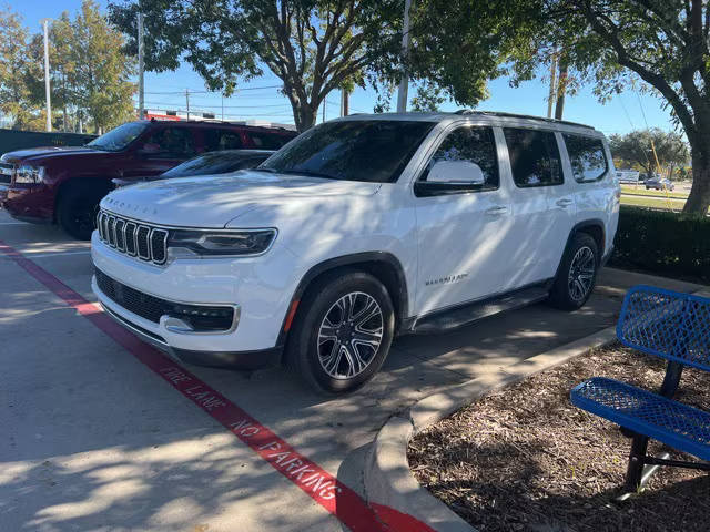 2022 Jeep Wagoneer Series III 4WD photo