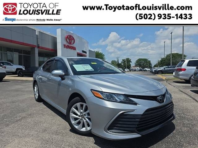 2022 Toyota Camry LE AWD photo