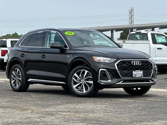 2022 Audi Q5 S line Premium AWD photo