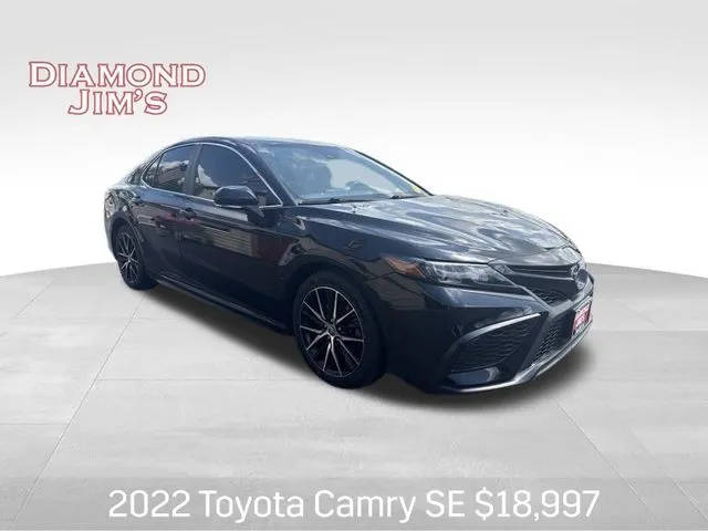 2022 Toyota Camry SE FWD photo