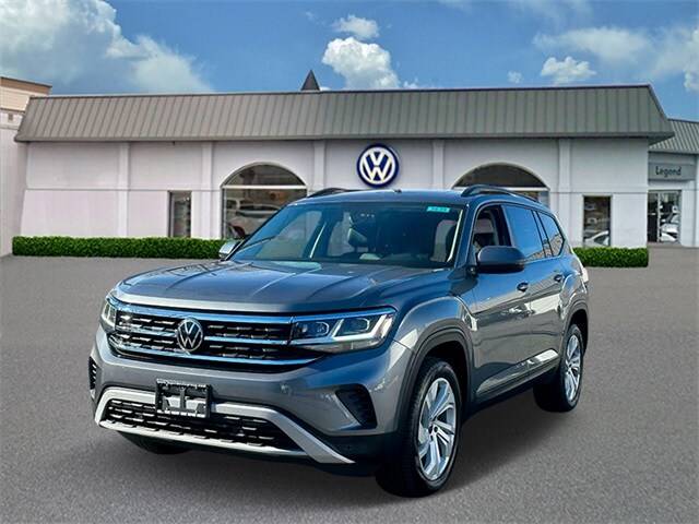 2022 Volkswagen Atlas 3.6L V6 SE w/Technology AWD photo