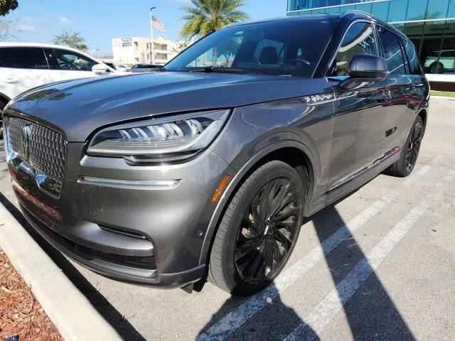 2022 Lincoln Aviator Reserve RWD photo