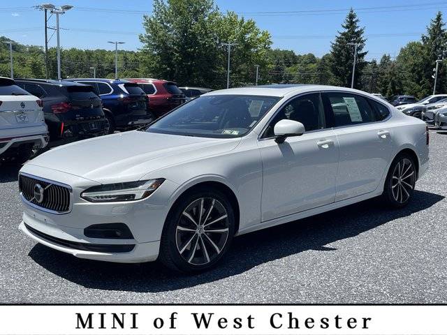 2021 Volvo S90 Momentum AWD photo