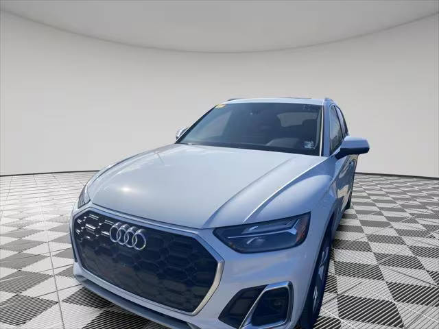 2022 Audi Q5 S line Premium Plus AWD photo
