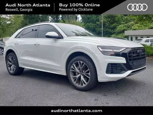 2022 Audi Q8 Premium AWD photo