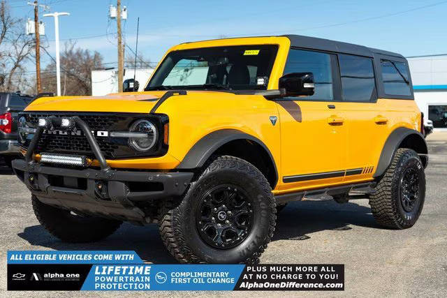 2021 Ford Bronco 4 Door First Edition 4WD photo