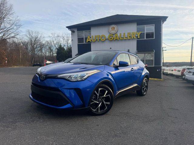 2021 Toyota C-HR XLE FWD photo
