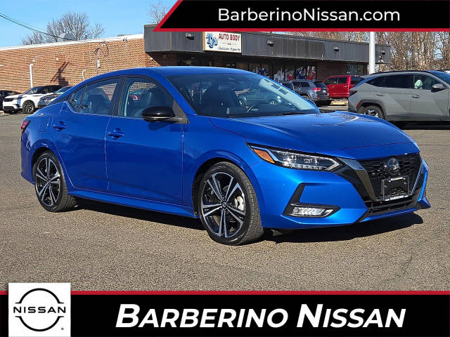 2021 Nissan Sentra SR FWD photo
