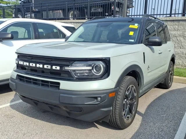 2021 Ford Bronco Sport Outer Banks 4WD photo