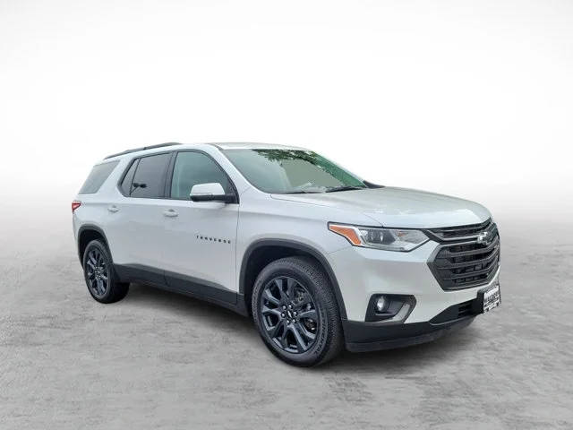 2021 Chevrolet Traverse RS FWD photo