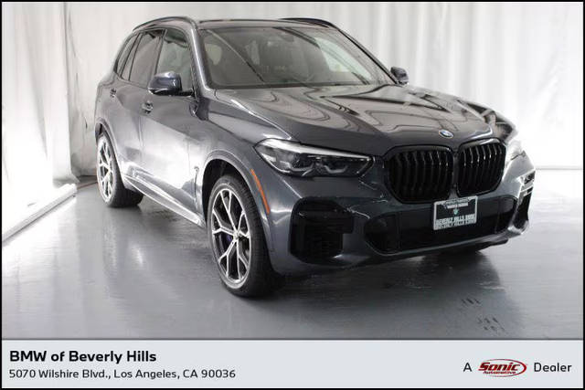 2022 BMW X5 M50i AWD photo