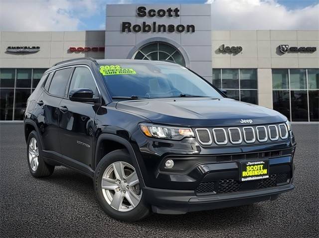 2022 Jeep Compass Latitude FWD photo