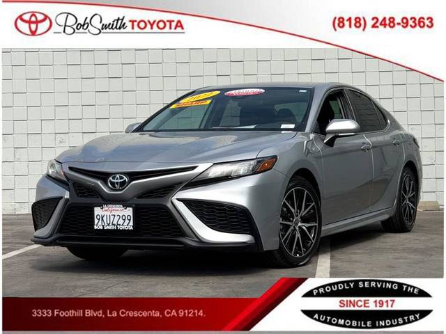 2022 Toyota Camry SE FWD photo