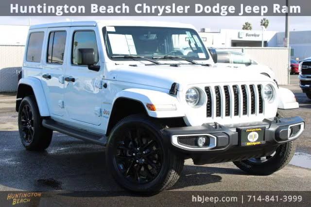 2021 Jeep Wrangler Unlimited 4xe Unlimited Sahara 4WD photo