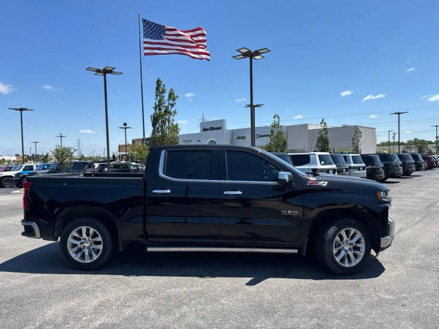 2022 Chevrolet Silverado 1500 LTZ 4WD photo