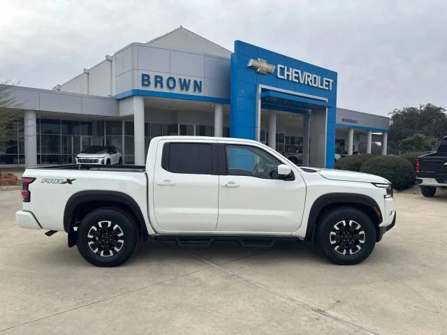 2022 Nissan Frontier PRO-X RWD photo