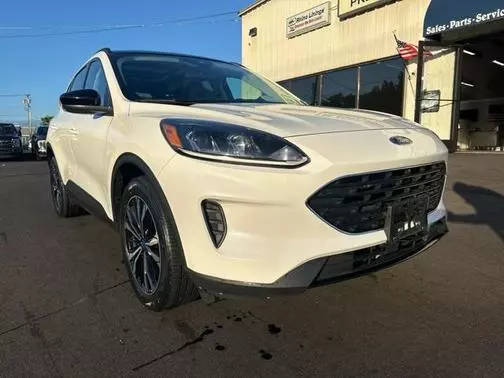 2021 Ford Escape SE AWD photo