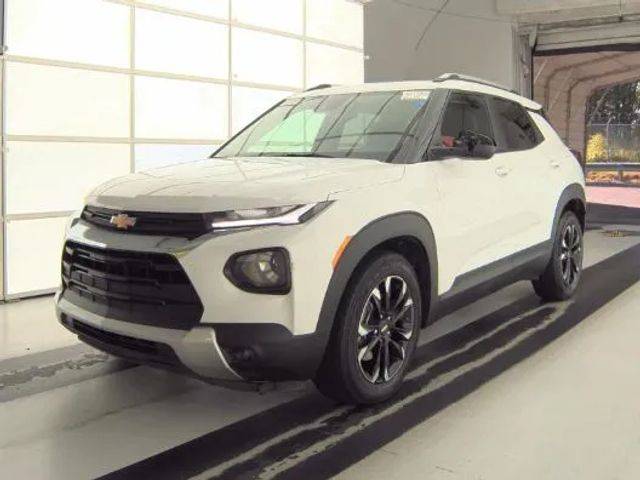 2022 Chevrolet TrailBlazer LT FWD photo