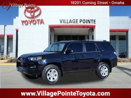 2022 Toyota 4Runner SR5 4WD photo