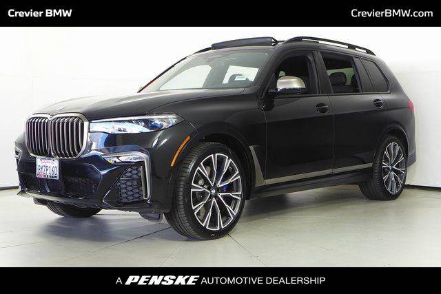 2022 BMW X7 M50i AWD photo