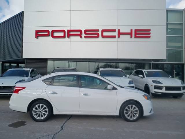 2018 Nissan Sentra SV FWD photo