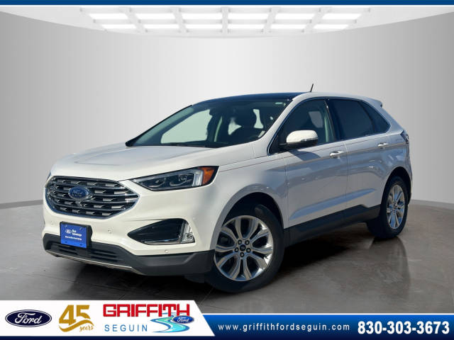 2022 Ford Edge Titanium AWD photo