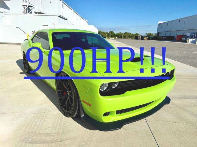 2015 Dodge Challenger SRT Hellcat RWD photo