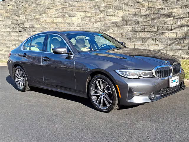 2022 BMW 3 Series 330i xDrive AWD photo