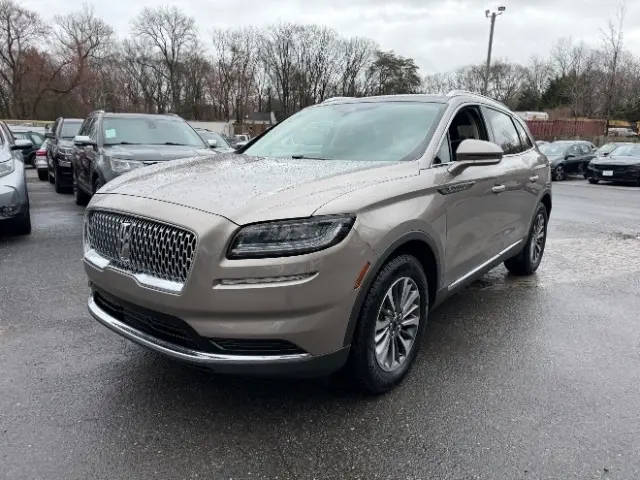 2021 Lincoln Nautilus Reserve AWD photo