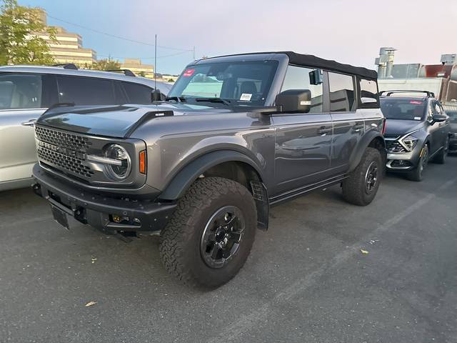 2021 Ford Bronco 4 Door Badlands 4WD photo