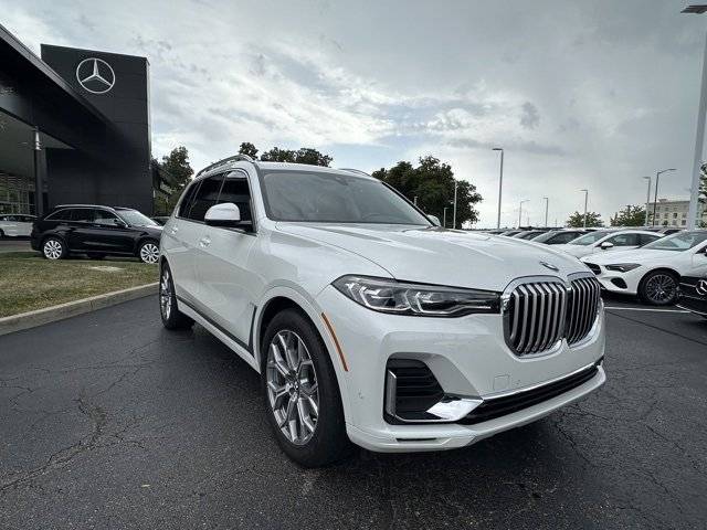 2022 BMW X7 xDrive40i AWD photo