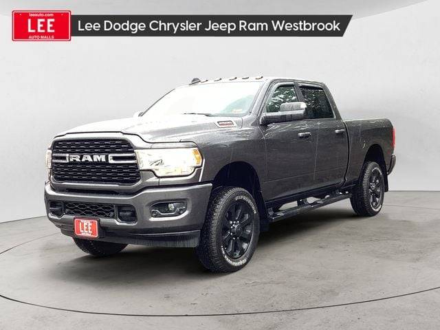 2022 Ram 2500 Big Horn 4WD photo
