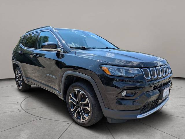 2022 Jeep Compass Limited 4WD photo