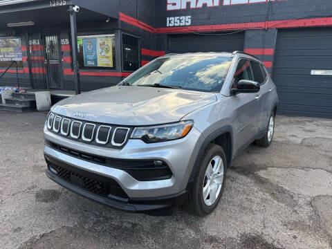 2022 Jeep Compass Latitude 4WD photo
