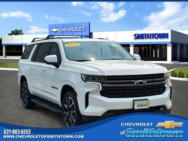 2022 Chevrolet Suburban RST 4WD photo