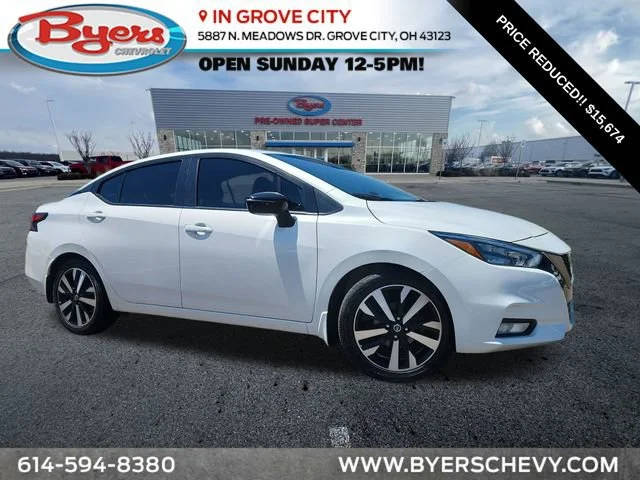 2021 Nissan Versa SR FWD photo