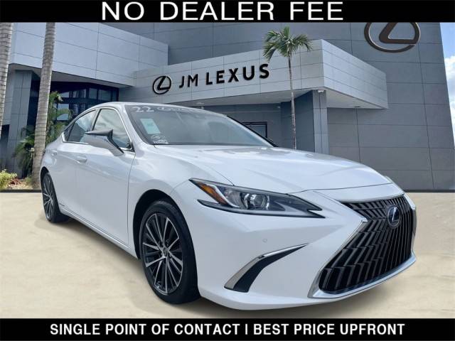 2022 Lexus ES ES 300h FWD photo