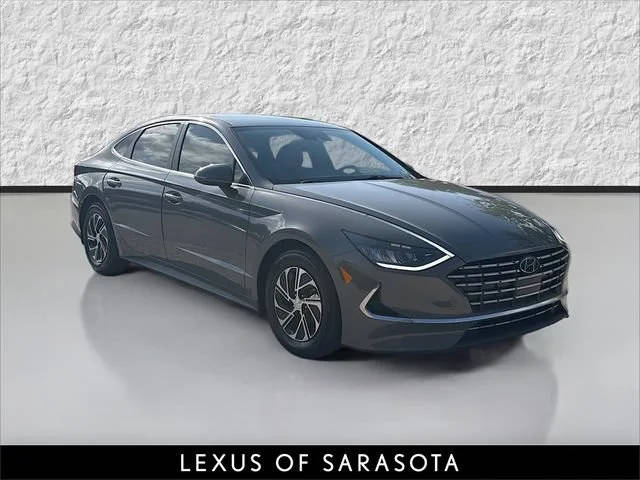 2022 Hyundai Sonata Blue FWD photo