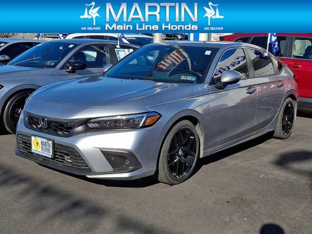 2022 Honda Civic Sport Touring FWD photo