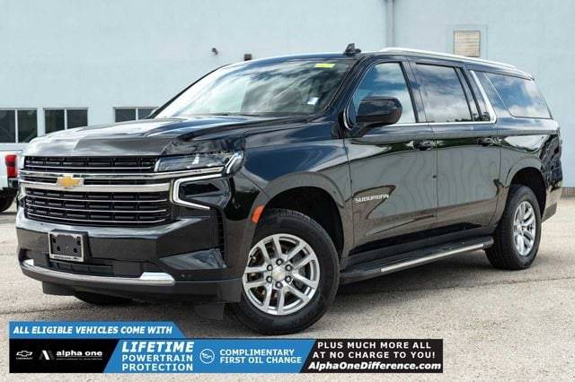 2022 Chevrolet Suburban LT RWD photo