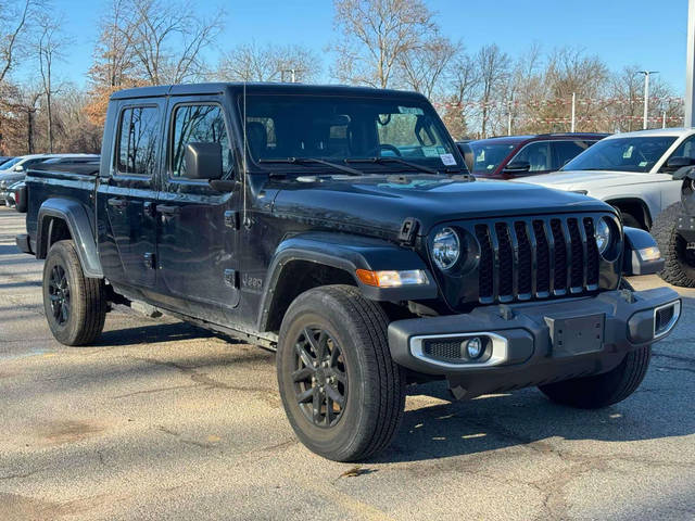 2021 Jeep Gladiator Sport S 4WD photo