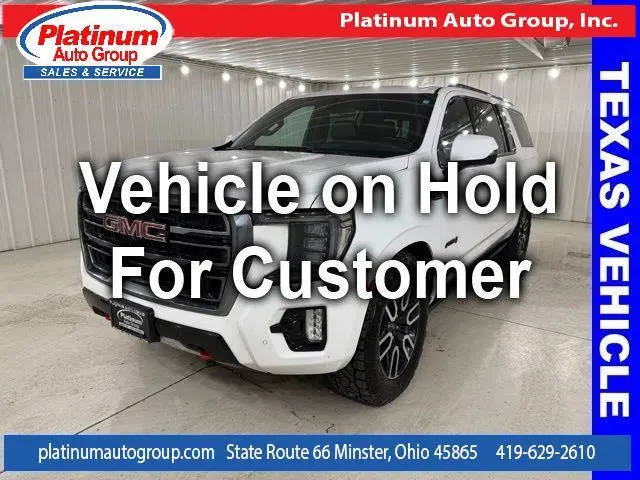 2022 GMC Yukon XL AT4 4WD photo