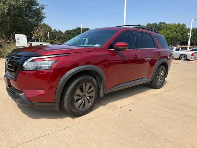 2022 Nissan Pathfinder SV FWD photo