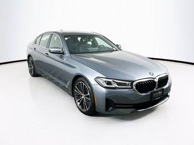 2022 BMW 5 Series 530i xDrive AWD photo